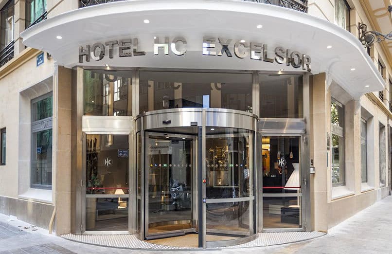 Hotel-Catalonia-Excelsior-1.jpg
