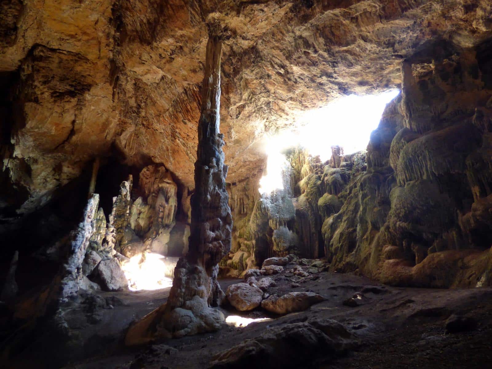 Cueva de Cerdaña en Pina de Montalgrao, Castellón