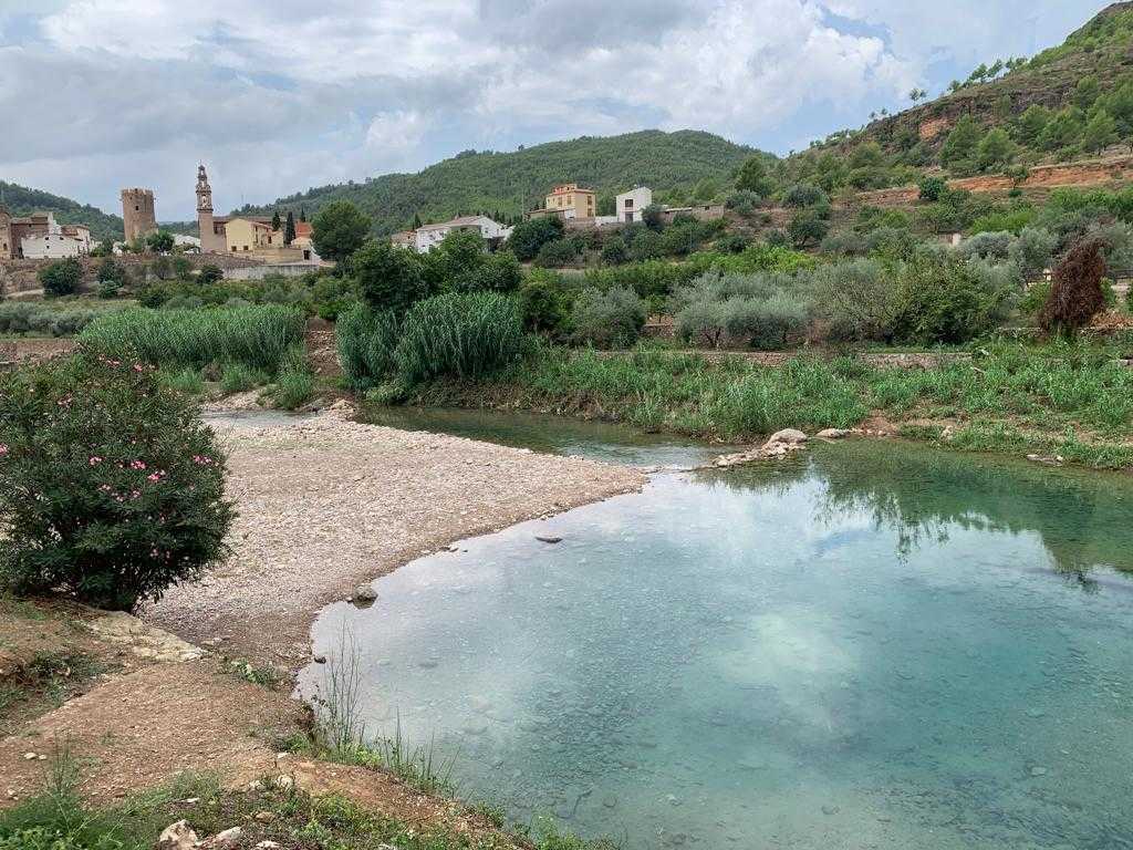 la piscina natural de Argelita en Castellón