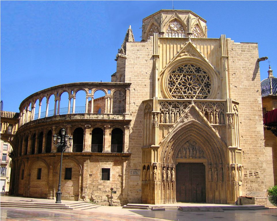 Vista-occidental-de-la-Catedral-de-Valencia