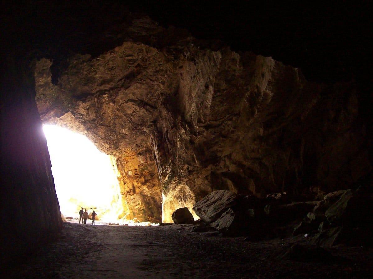 cavernas-y-cueva-del