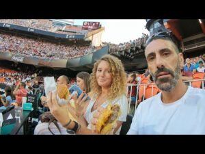 Asistir a un partido de fútbol en Mestalla o el Ciutat de València en Valencia