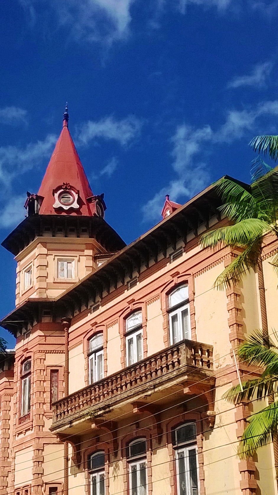 Un palacete con historia: Tras años de abandono, el emblemático edificio se reinventa