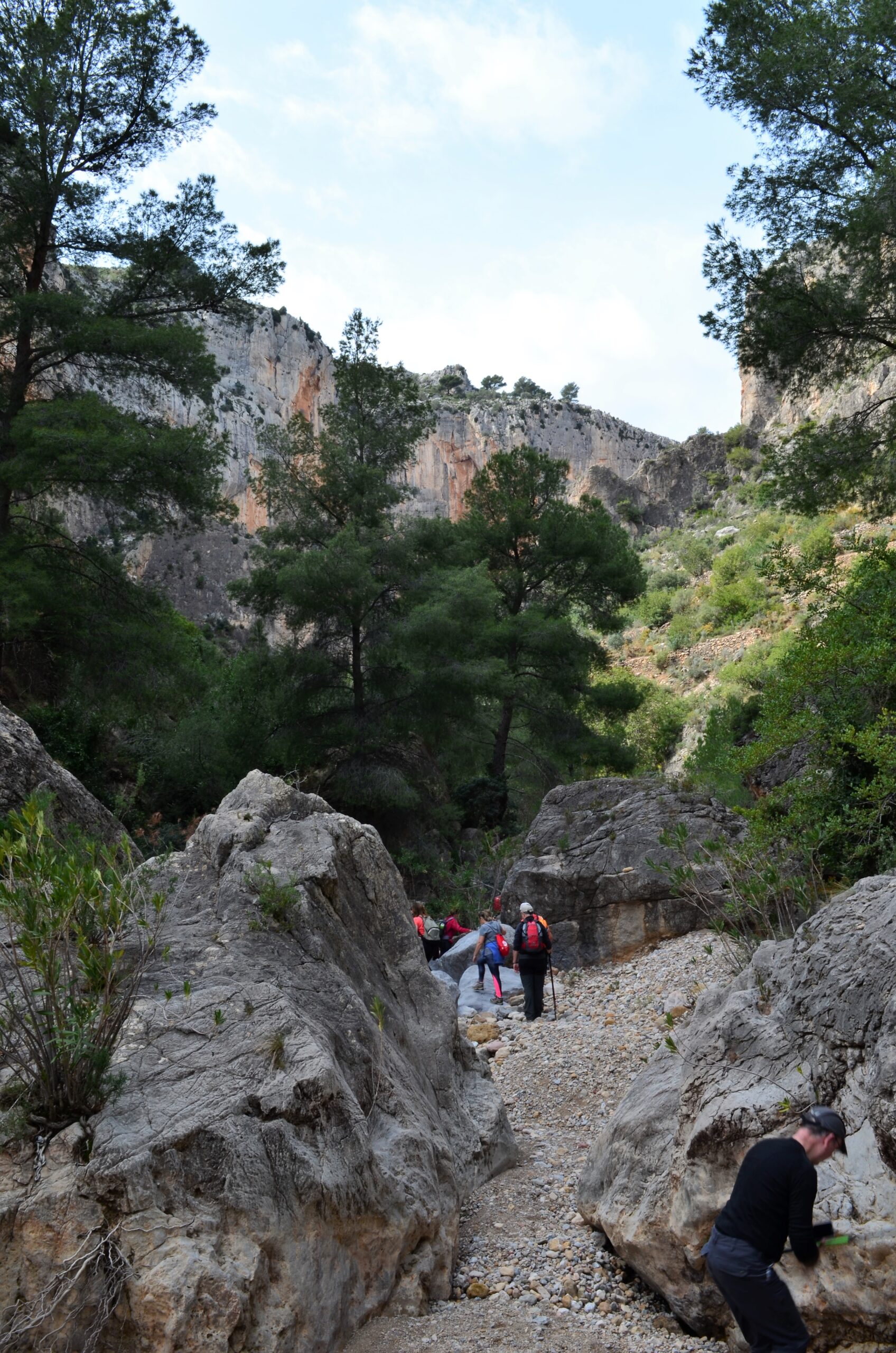 4. Paisajes cautivadores que te transportarán en el tiempo: La belleza natural que rodea la Ruta del Cid