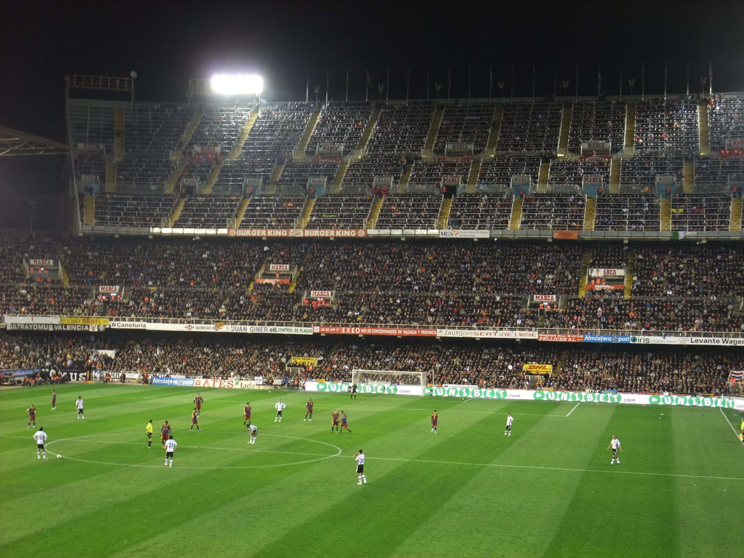 5. Más allá del fútbol: Eventos extraordinarios que hacen honor a la grandeza de Mestalla