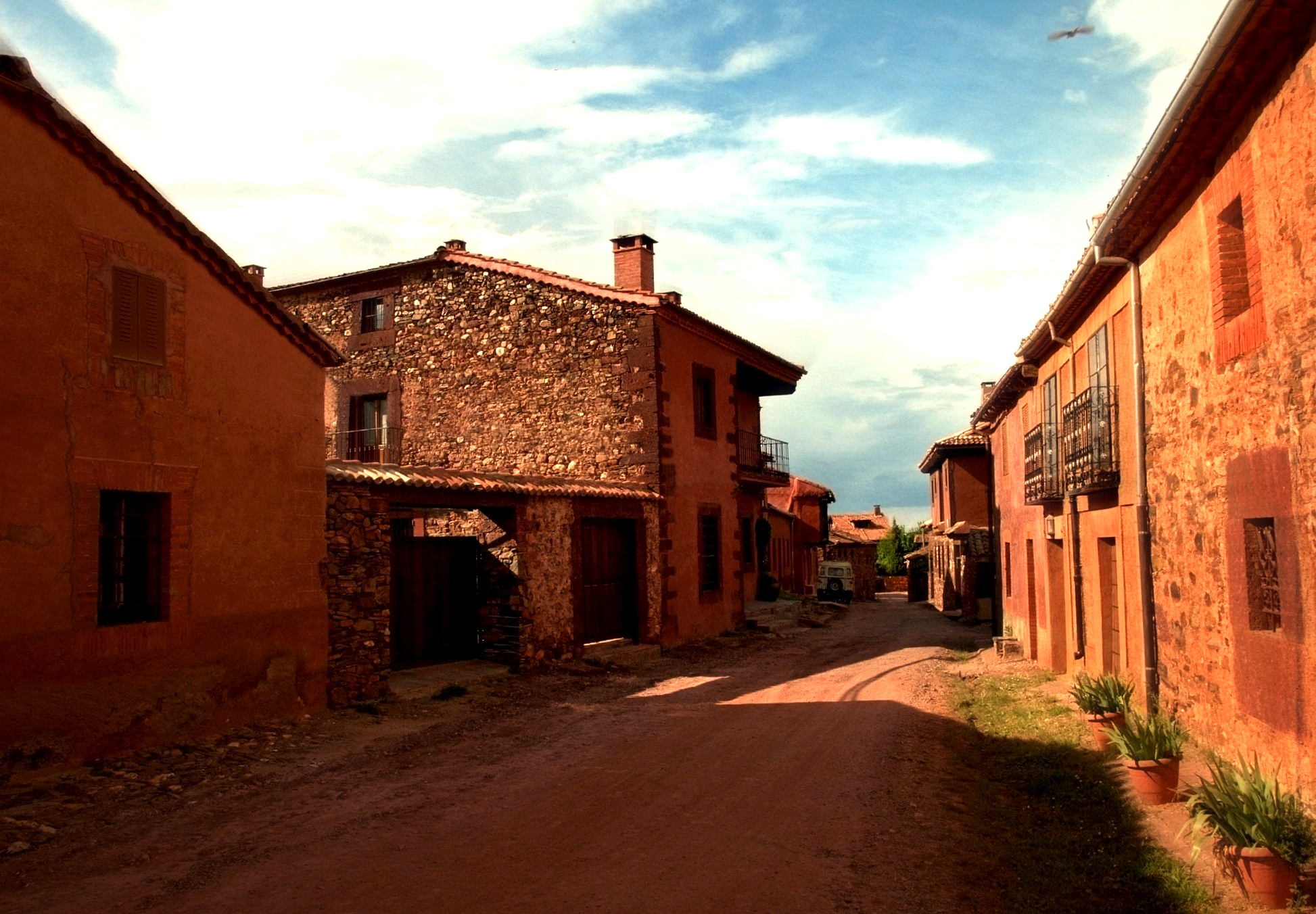 2. Descubre la belleza oculta de la Ruta de los Molinos: Un recorrido fascinante por la historia y la naturaleza de Alborache