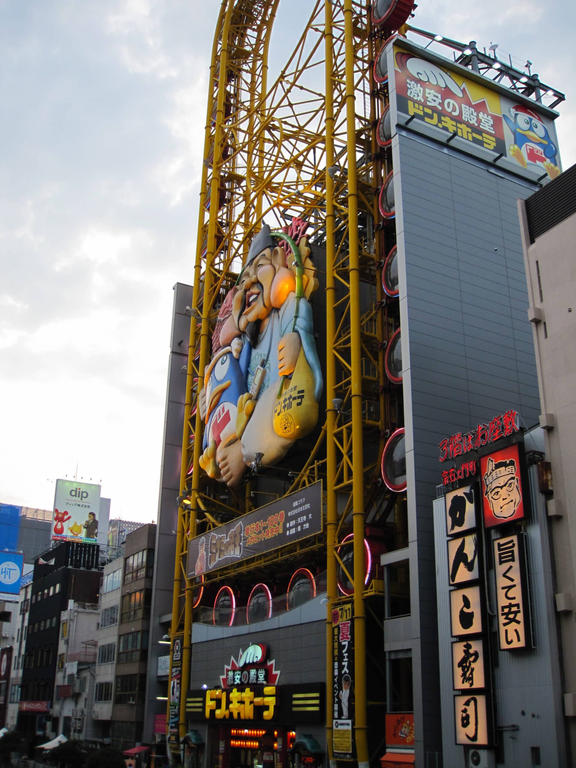 Sueño de lujo a precio mini: experiencia en los hoteles capsula de Valencia