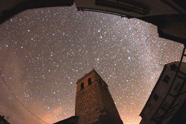 Aras-del-olmo-cielo-celestial