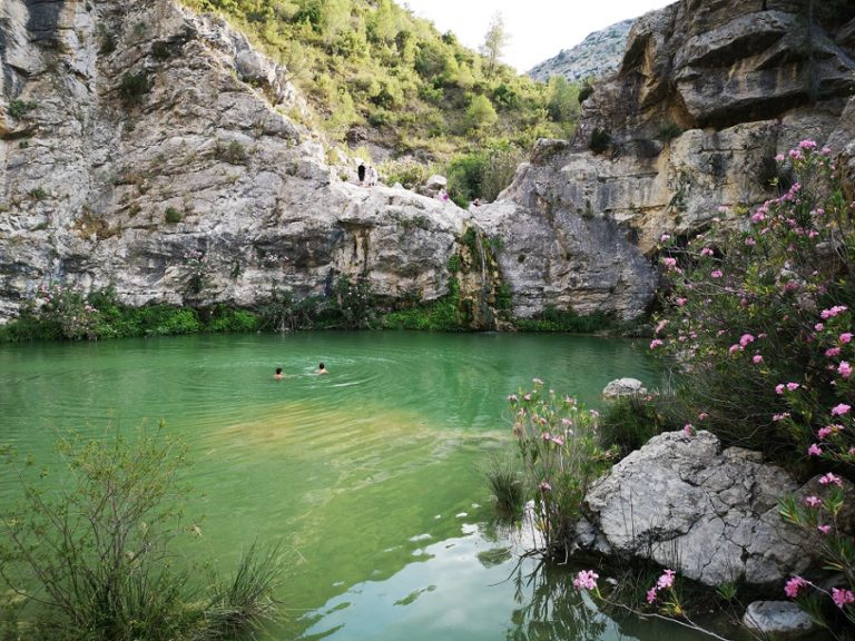 Barranc-de-la-Encantada-Planes