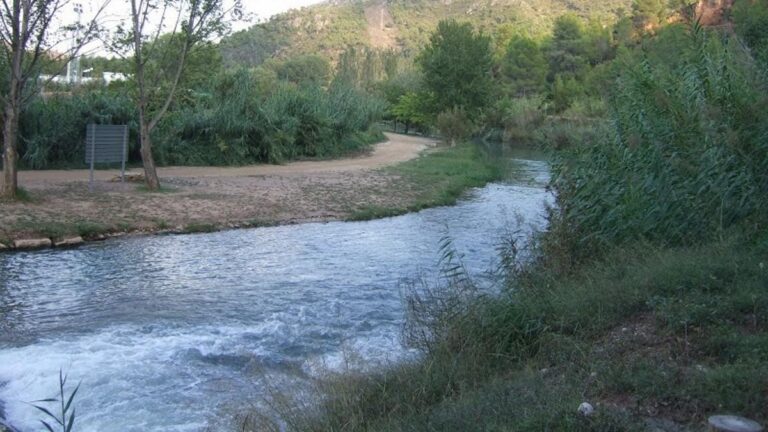 Bugarra-playa-fluvial
