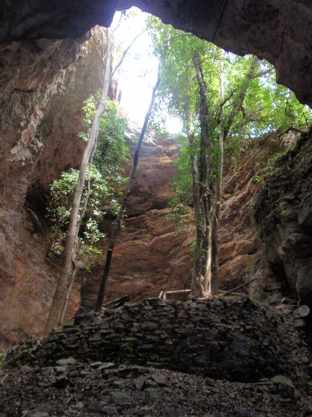 Cueva de Chirivilla en Gátova, Valencia