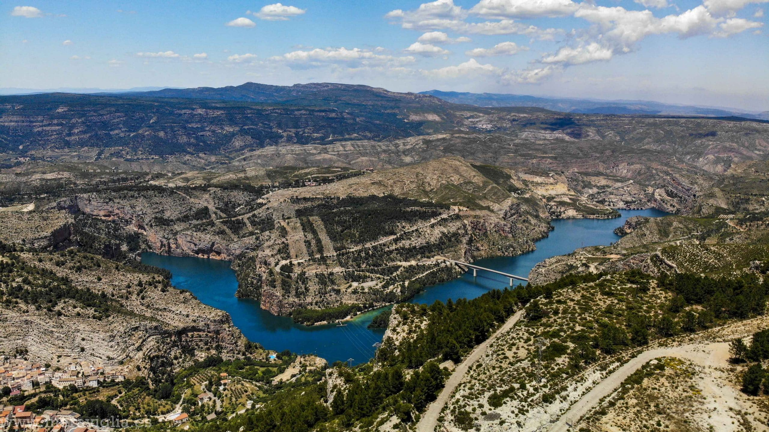 El Mirador de la Pileta cortes del pallas