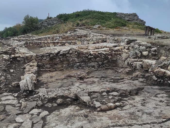 El Pico Morales y el Pico Noño de Yátova