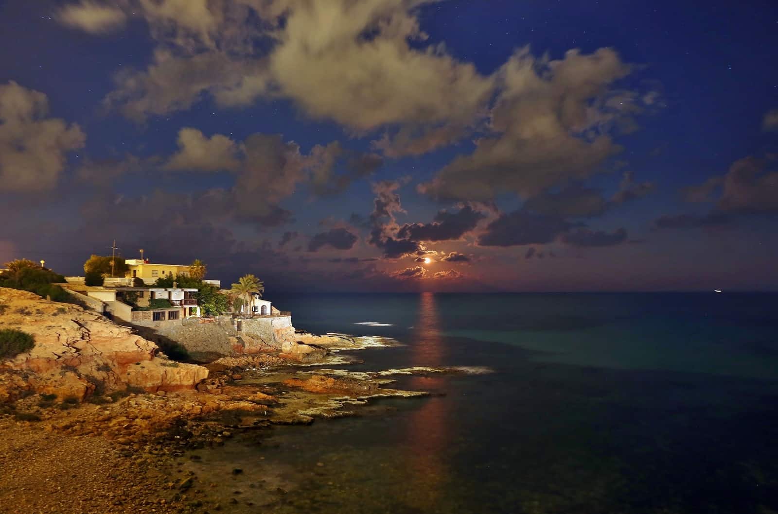 La Cala de la Zorra en Torrevieja, Alicante