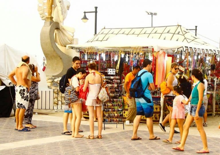 Mercado-Malvarrosa-Turismo-en-la-Comunitat-Valenciana