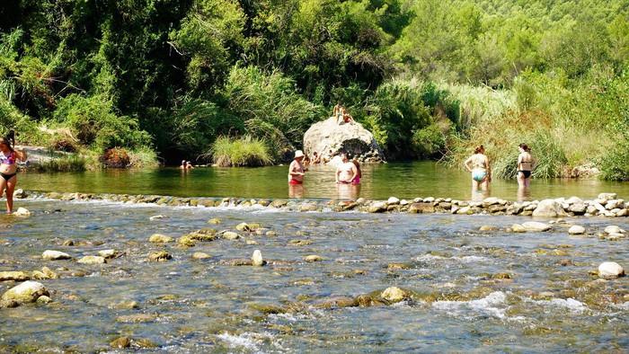 Pozo de la Roca del Molino en Vallat, Castellón