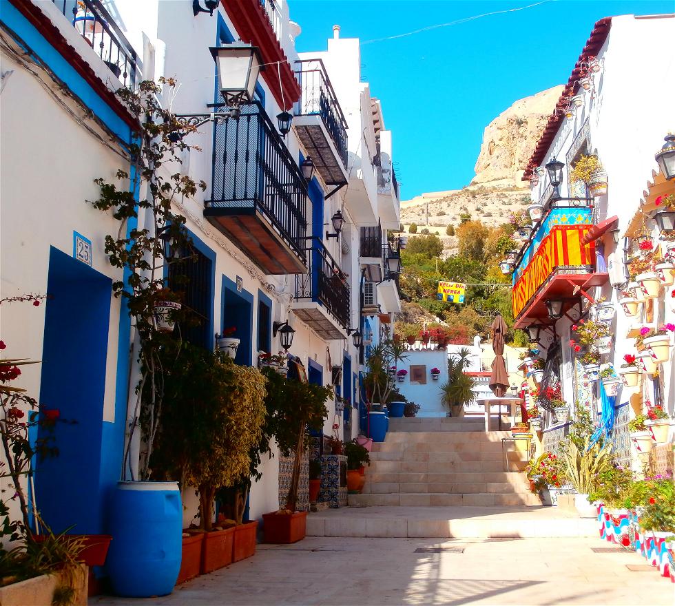 Barrio de Santa Cruz en Alicante