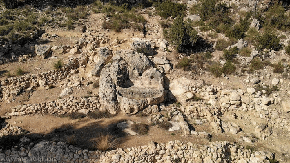 Explora la belleza de La Solana de las Pilillas en Requena, Valencia