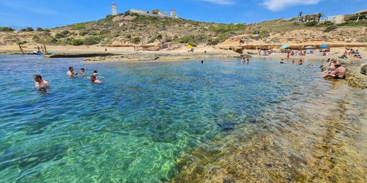 faro-del-Cabo-de-la-Huerta