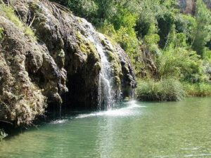 la Cueva de las Toscas en Sot de Chera, Valencia