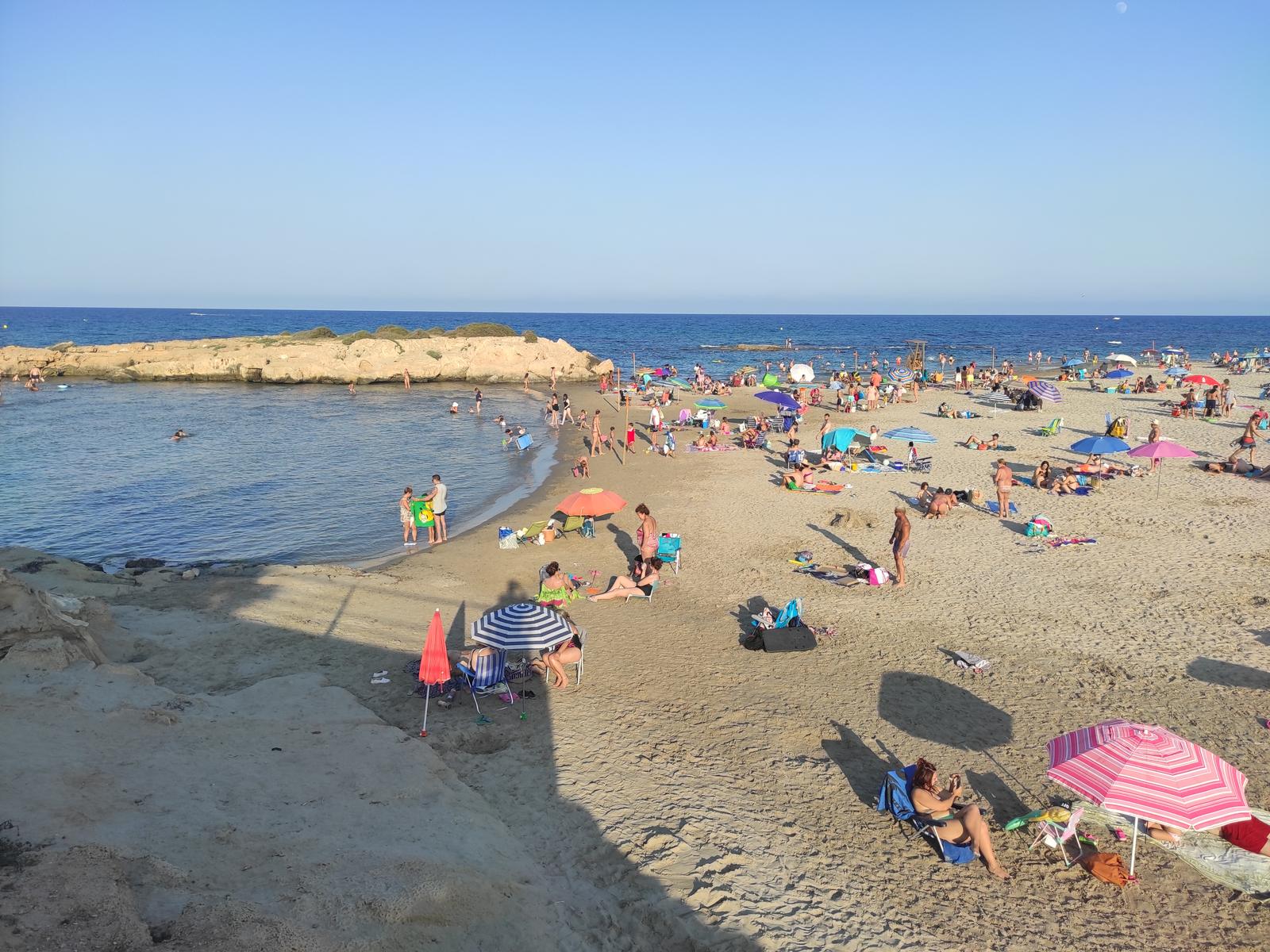 playa-naufragos-cala-capitan-2