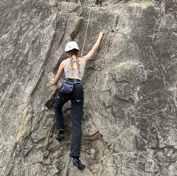 Bautismo de escalada en roca (Villamarchante, Valencia)