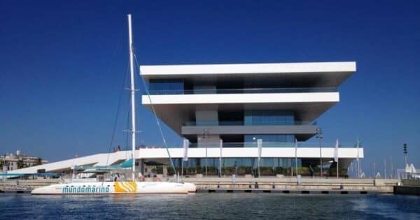 Excursión en barco por la bahía de Valencia - Imagen 2
