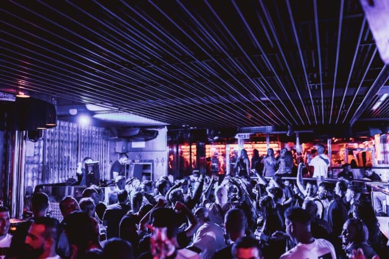 miniclub-viernes-24-octubre-2025-tech-house-session-valencia