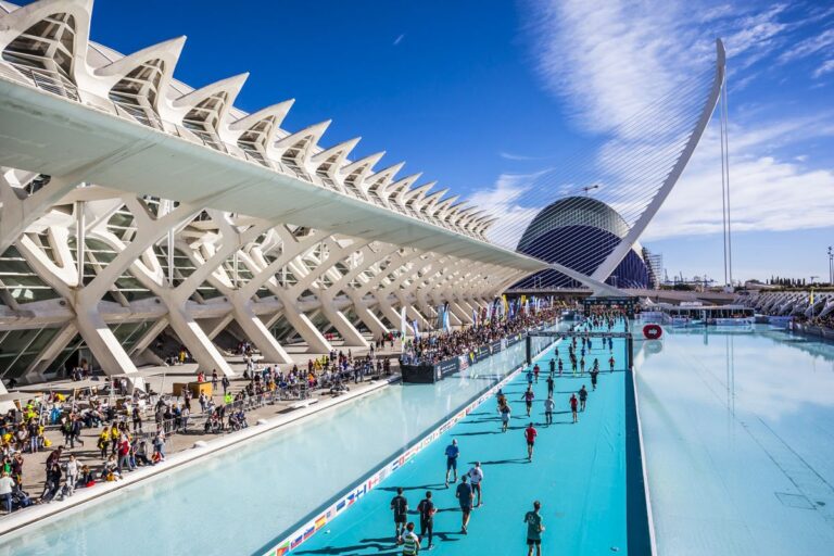 maraton-de-valencia-palau-arts-2025