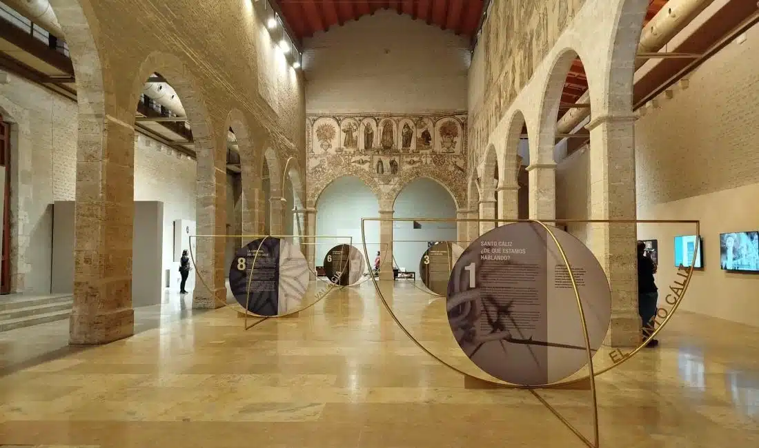 exposicion-almudin-santo-caliz-valencia