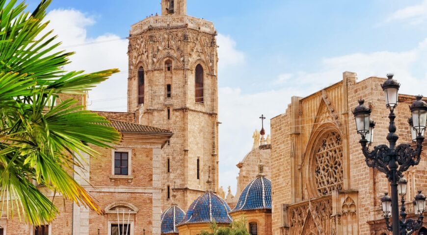 discover-the-ancient-beauty-of-valencia-cathedral-a-must-see-destination-for-every-traveler